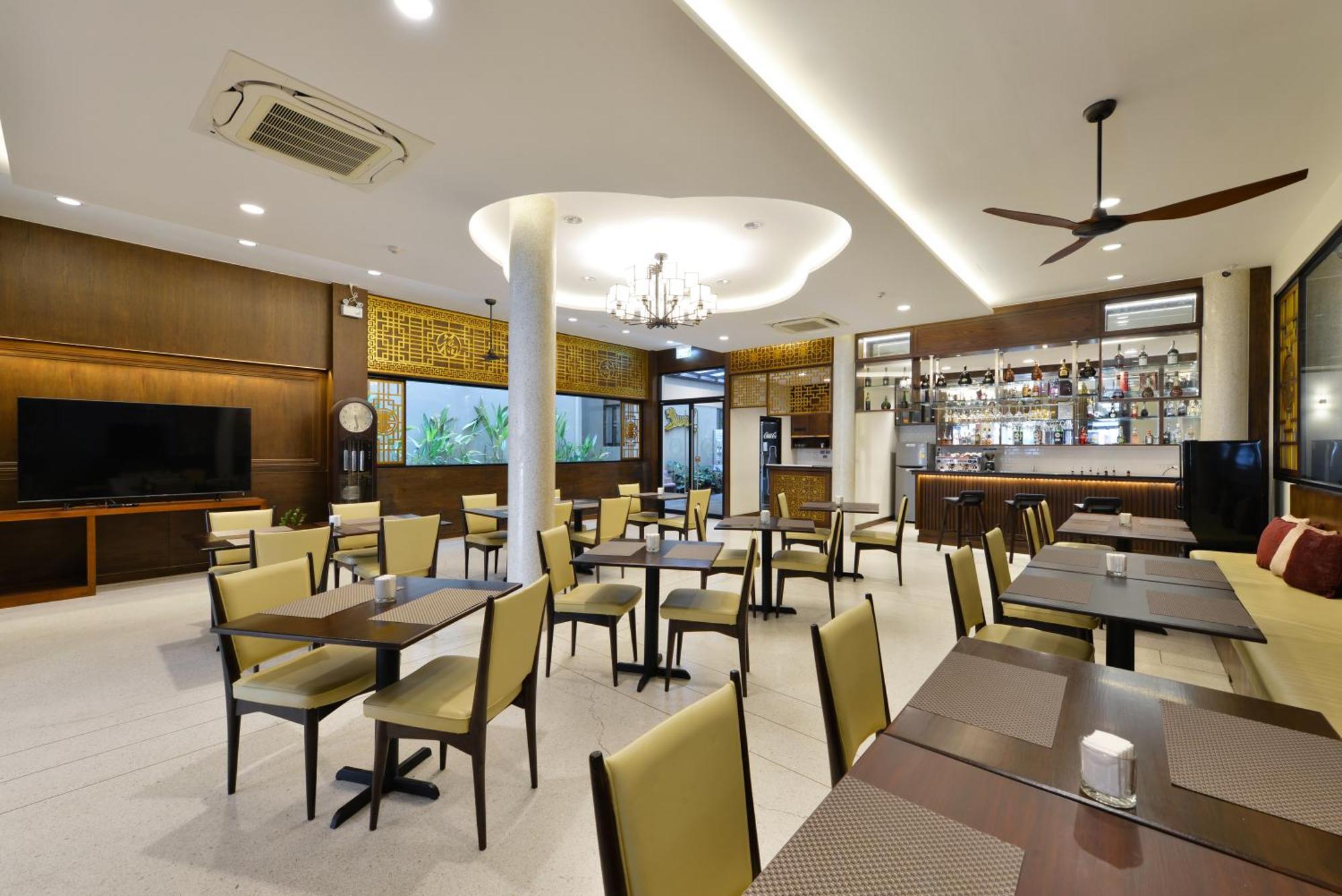 Oldthaiheng Hotel Bangkok Exterior photo