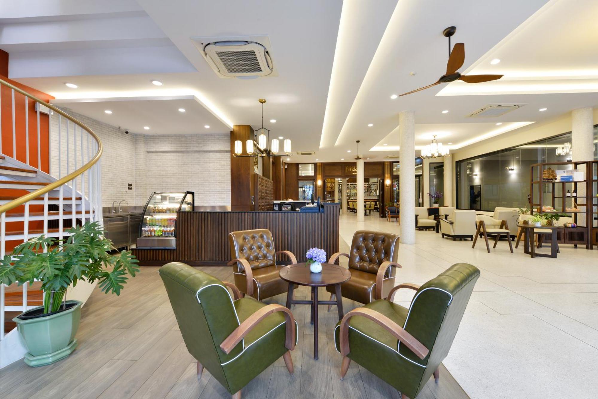 Oldthaiheng Hotel Bangkok Exterior photo