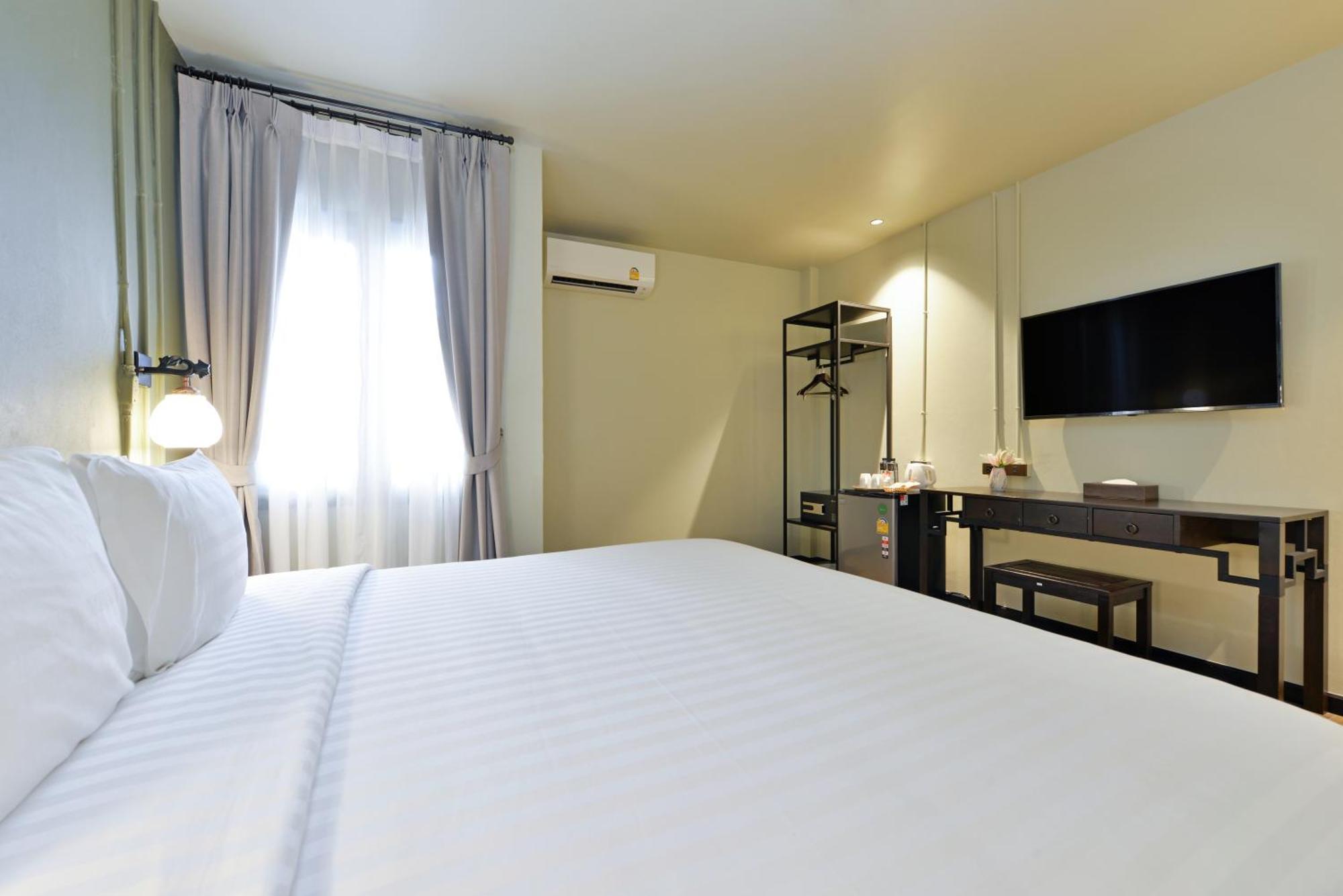 Oldthaiheng Hotel Bangkok Exterior photo
